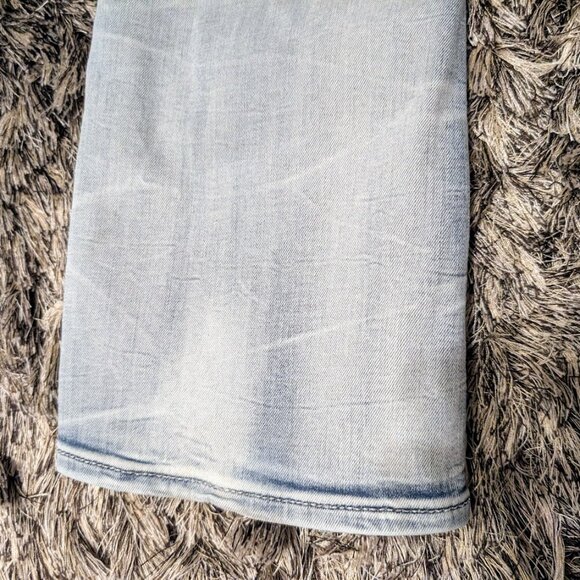SOLD Rock Revival Raven Light Wash Distressed Bootcut Jeans Size 28 NEW Low Rise - Picture 15 of 16